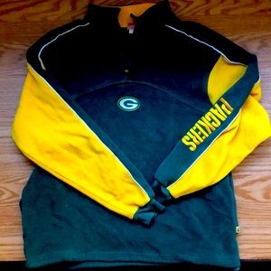 Green Bay Packers fleece sweatshirt, size L